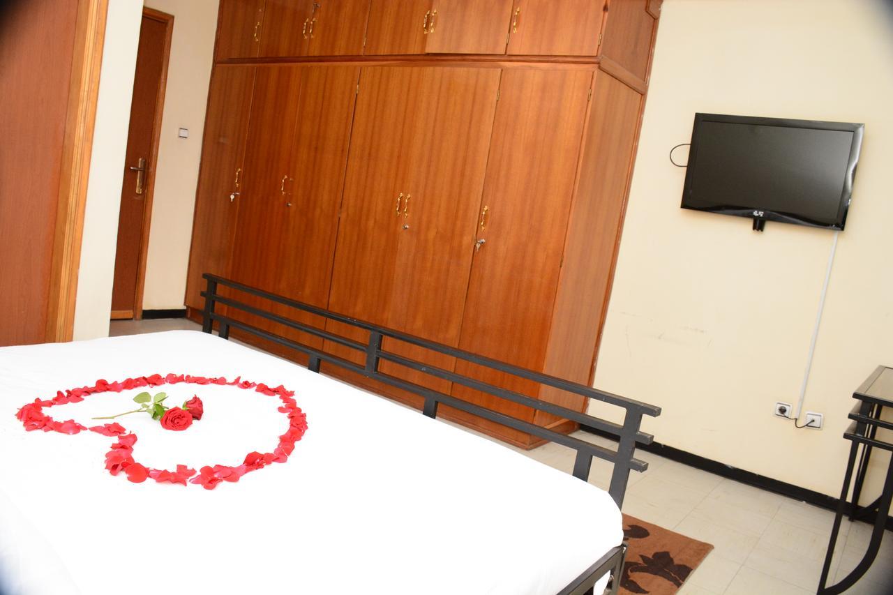 The Hive Guest House Αντίς Αμπέμπα Εξωτερικό φωτογραφία